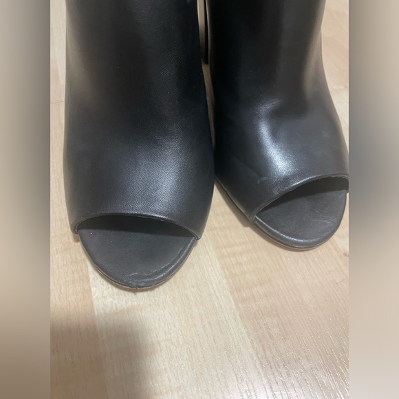 Vince Camuto | black open toe | thick heeled slide on’s - Picture 4 of 4